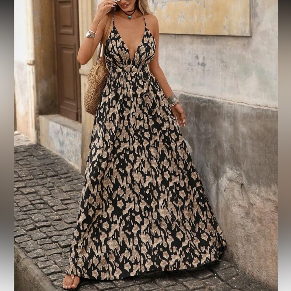 Elegant Black and Tan Deep V Maxi Dress